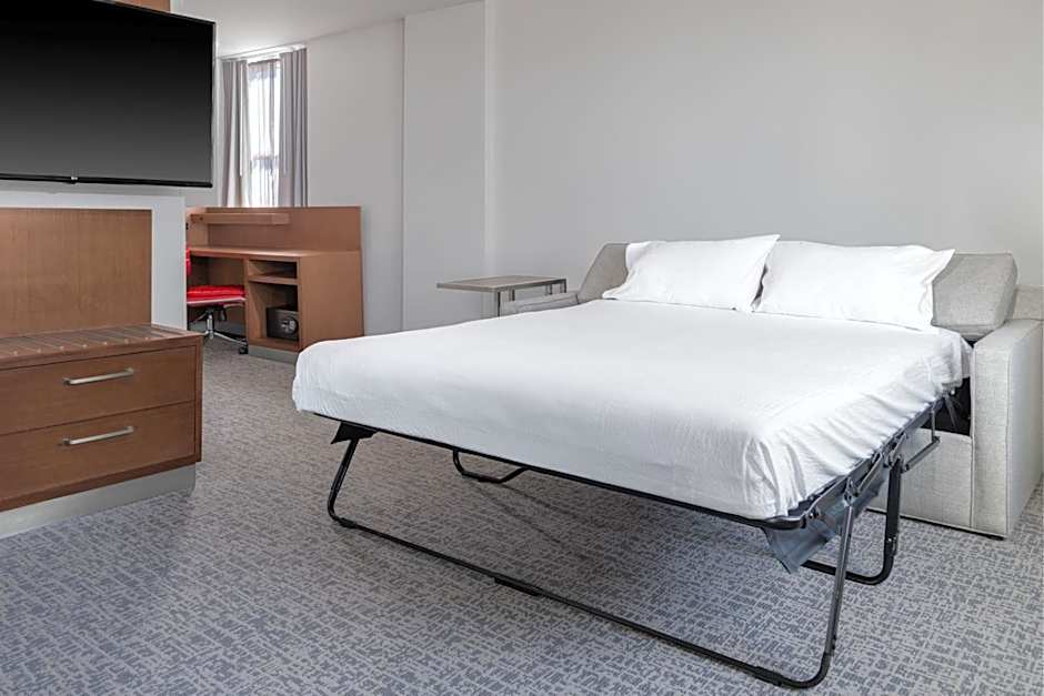 Courtyard by Marriott St. Louis Downtown/Convention Center