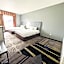 FairBridge Inn & Suites Cleburne