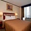 Red Lion Inn & Suites Long Island City