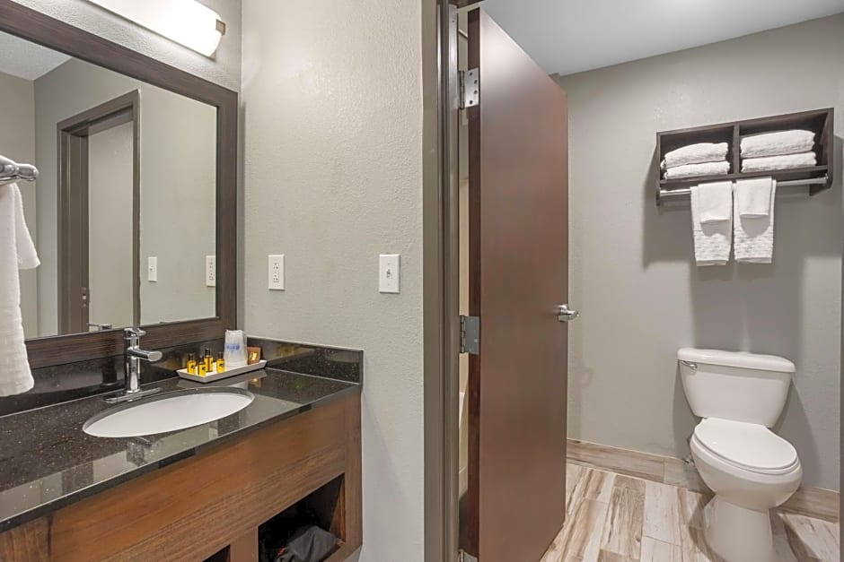 Best Western Plus Columbia Inn