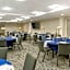 Comfort Inn & Suites Newark Liberty International Airport