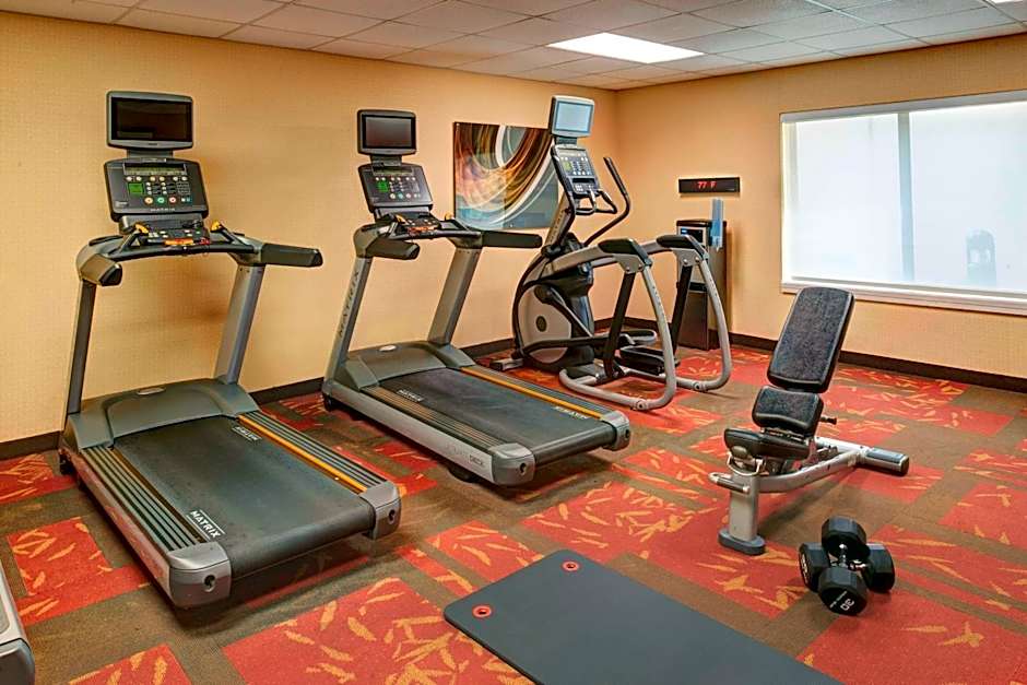 Courtyard by Marriott Lexington North