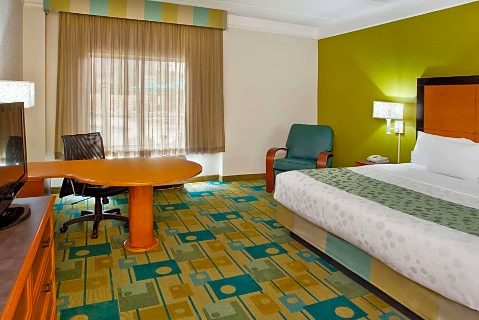 La Quinta Inn & Suites by Wyndham Greenville Haywood