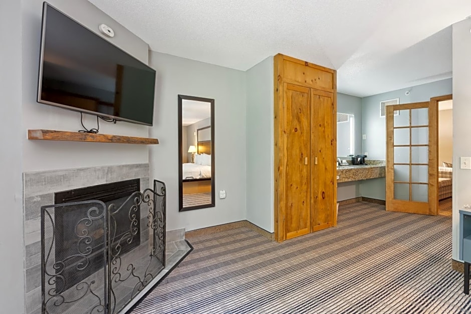 AmericInn by Wyndham Wisconsin Dells