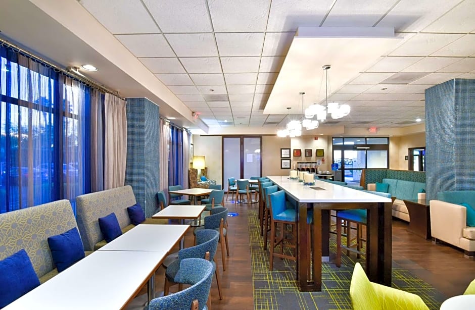 Hampton Inn By Hilton Tucson-Airport