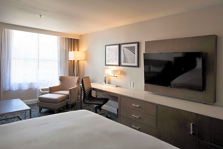 DoubleTree By Hilton Pomona