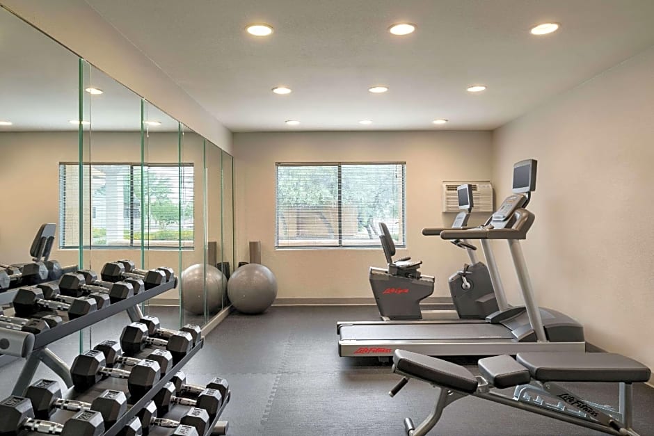Ramada by Wyndham Tucson Airport
