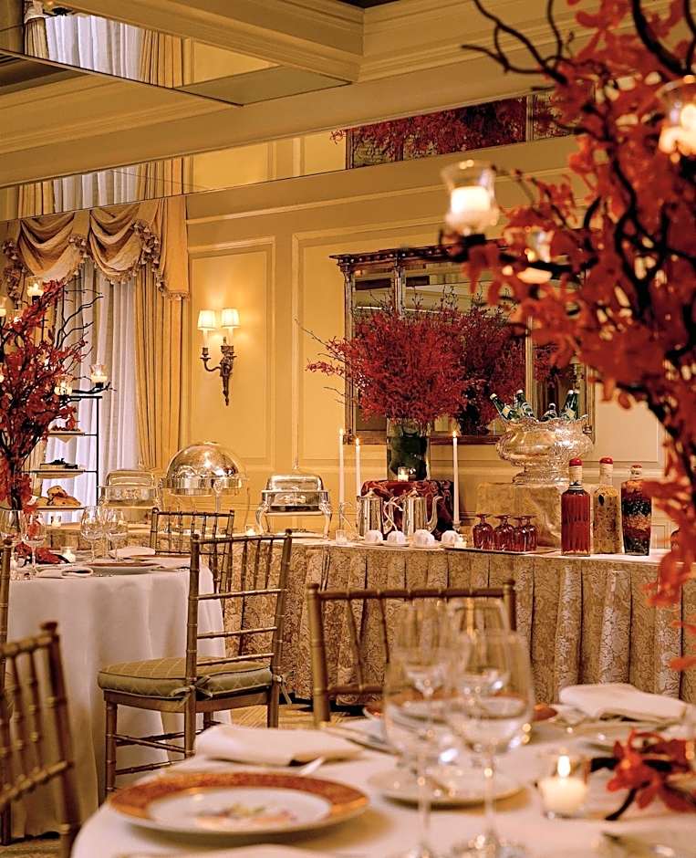The Carlyle, A Rosewood Hotel