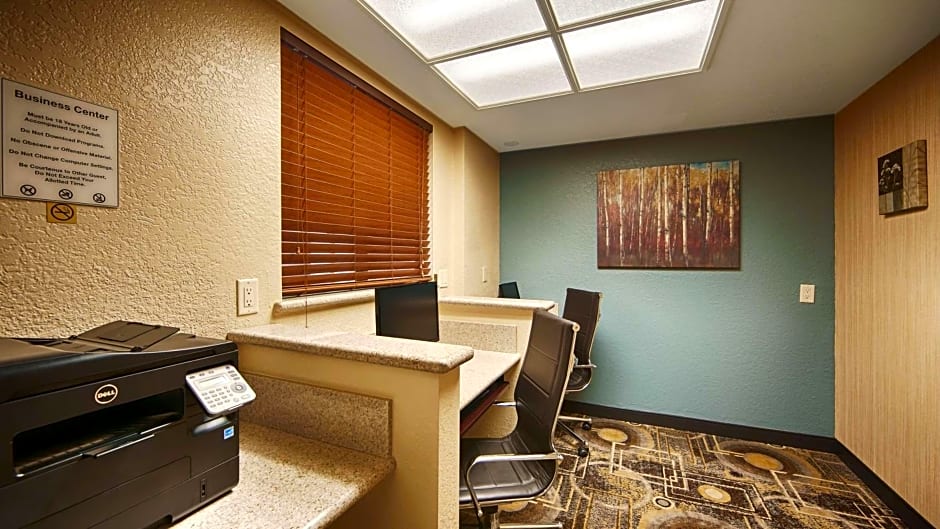 Best Western San Dimas Hotel & Suites