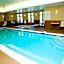 Holiday Inn Express & Suites Youngstown West I 80