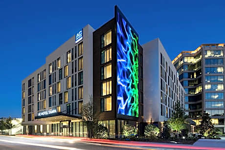 AC Hotel by Marriott Tampa Airport