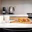 Luxury Apartments by Hyatus at The Asher