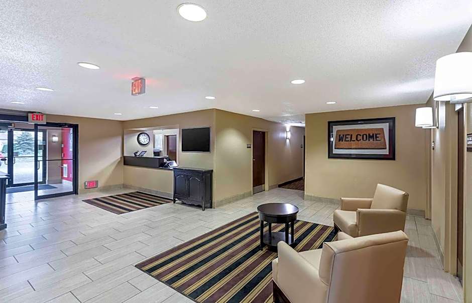 Extended Stay America Select Suites - Milwaukee - Wauwatosa