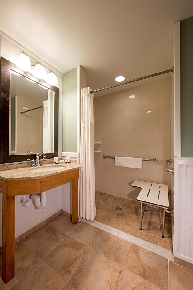Cabot Lodge Jackson North