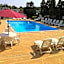 Holiday Hill Inn & Suites