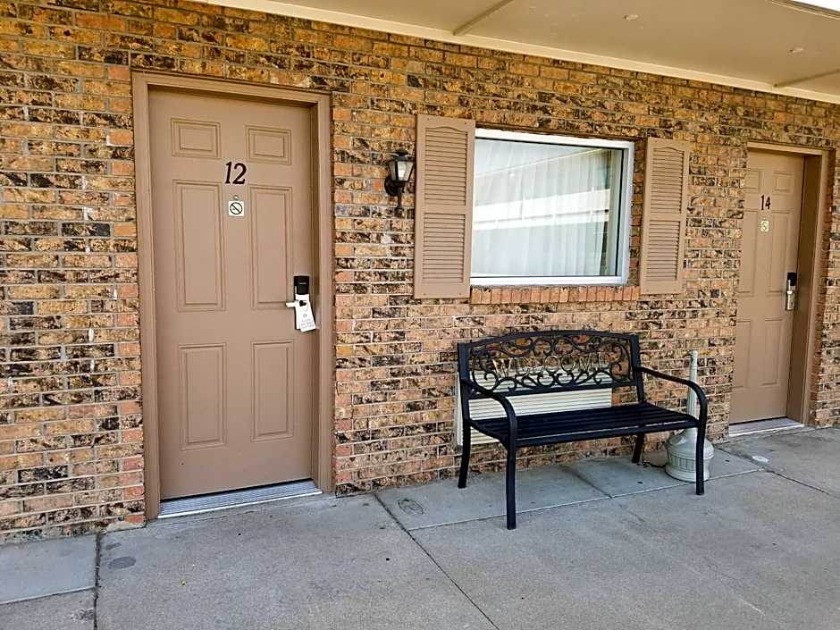 Regency Inn