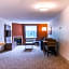 Holiday Inn Express & Suites LINCOLN EAST - WHITE MOUNTAINS
