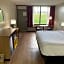 Days Inn by Wyndham Valdosta/Near Valdosta Mall