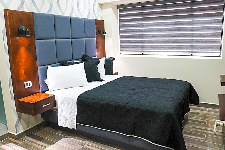 HOTEL MISION 11
