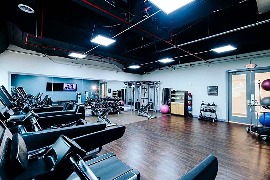 DoubleTree By Hilton Guest Suites & Conf. Center Chicago Downers Grove