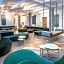 Hi-Lo Hotel, Autograph Collection by Marriott