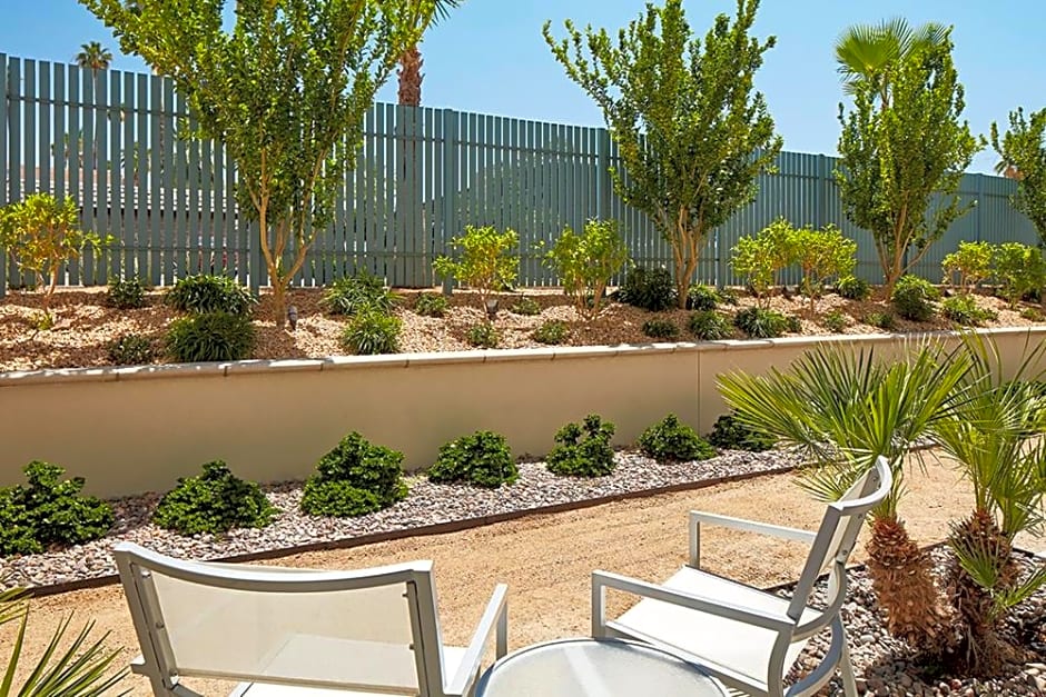 HOTEL PASEO, Autograph Collection by Marriott