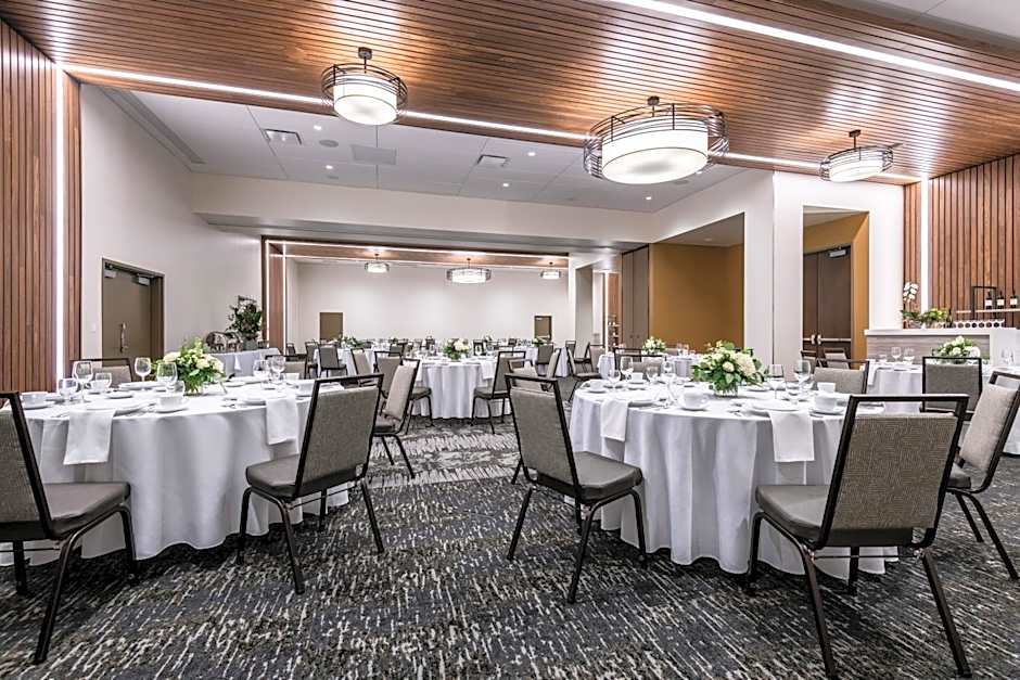7 Cedars Hotel & Casino