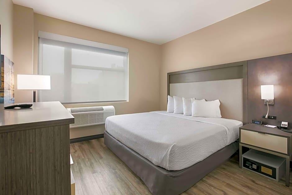 Best Western Plus Executive Residency Bronx