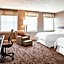 Sheraton Commander Hotel