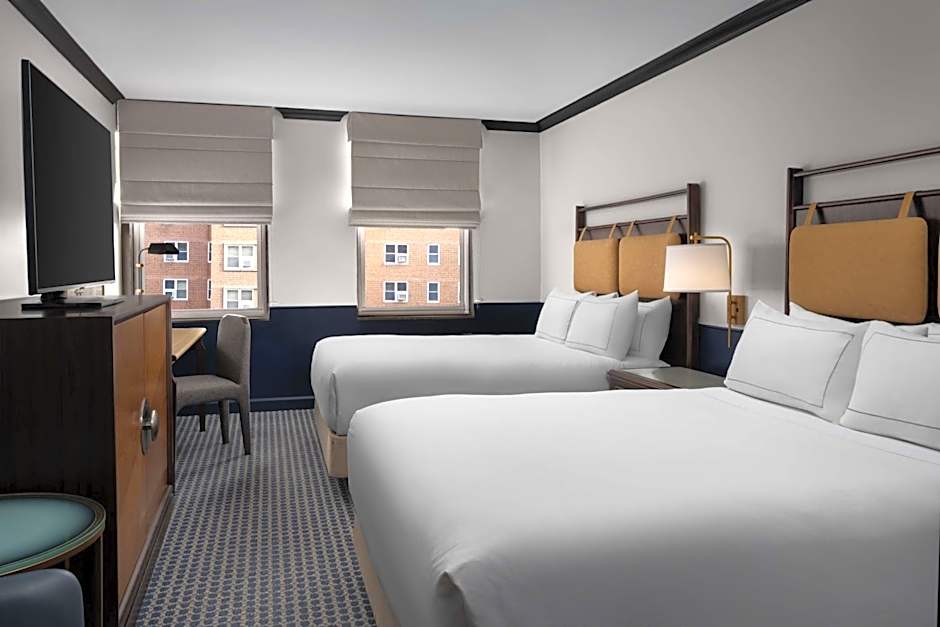Hilton Orrington / Evanston