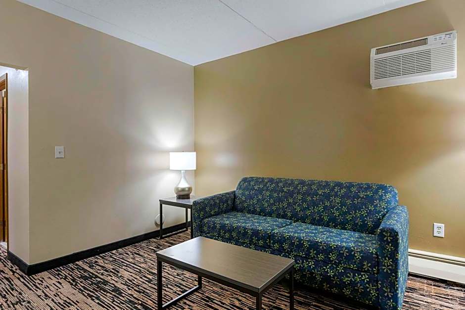 Rodeway Inn Grandville