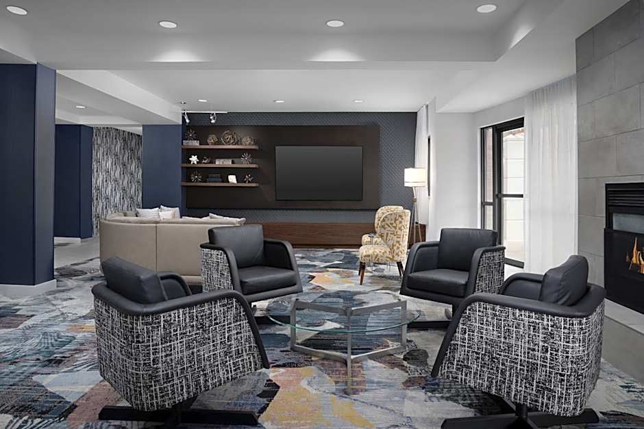 Courtyard by Marriott Dallas Addison/Quorum Drive