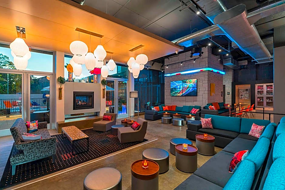 Aloft College Station