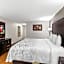Red Roof PLUS+ & Suites Atlanta Airport South