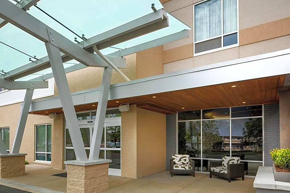 Fairfield Inn & Suites by Marriott Louisville Northeast