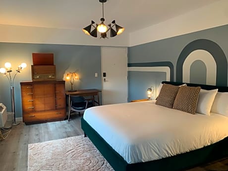 Unique Room
