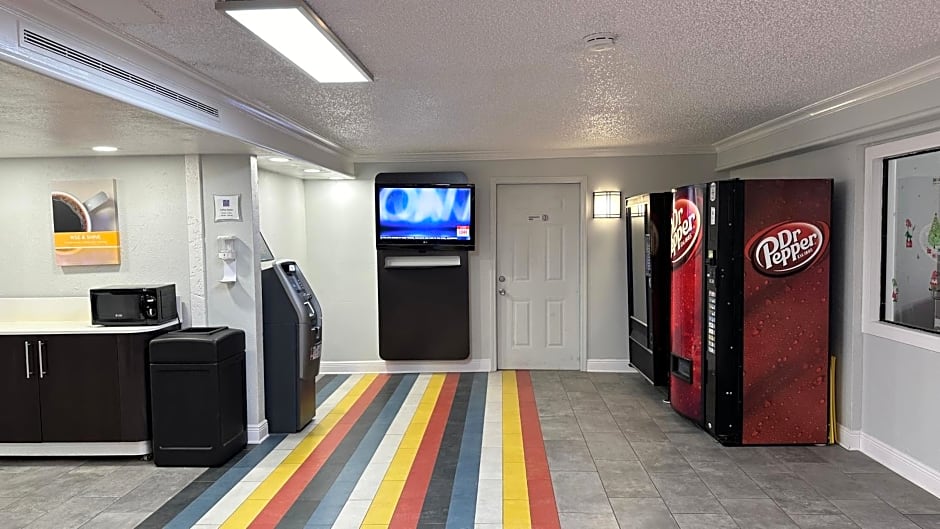 Motel 6-Beaumont, TX