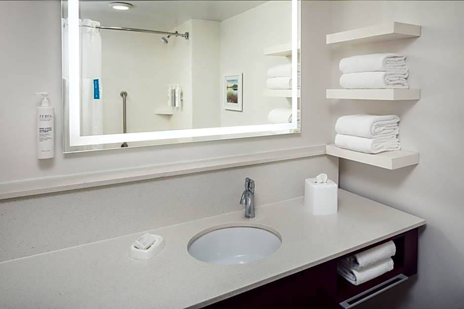 Hampton Inn By Hilton Atlanta-Northlake