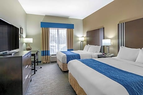 Queen Room with Two Queen Beds - Accessible/Non-Smoking