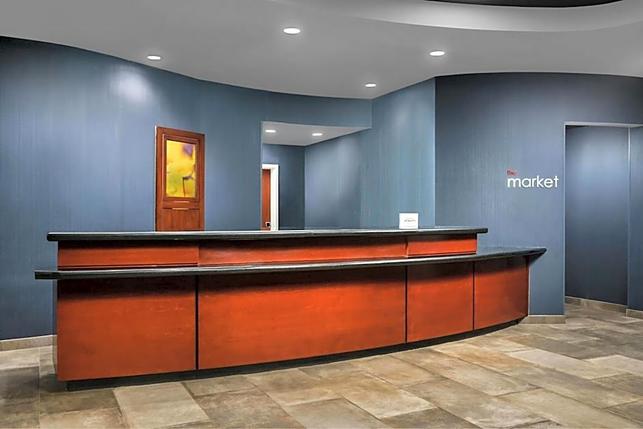 Courtyard by Marriott Hartford Farmington