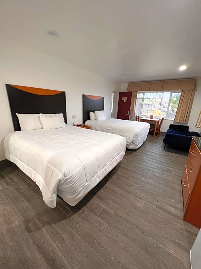 Town and Country Inn