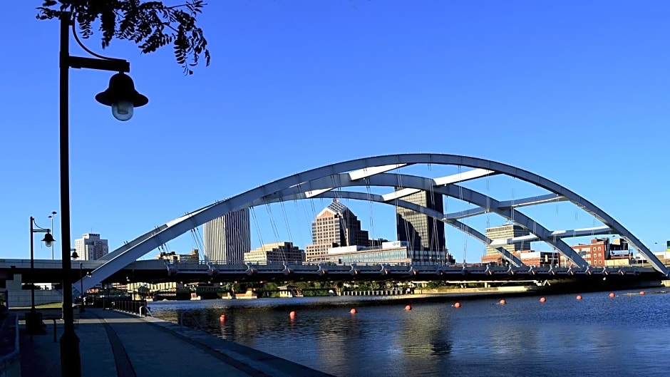 Staybridge Suites Rochester University