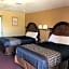 Villa West Inn
