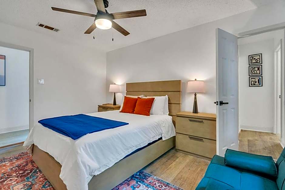 Mid-city Muse W Pool -spacious 5br Minutes To Fq
