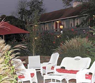 Red Horse Inn