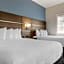 Best Western Plus Lake Elsinore Inn & Suites