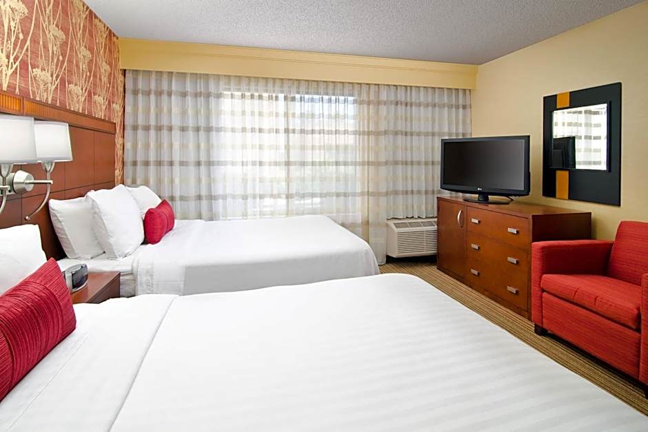 Courtyard by Marriott Irvine John Wayne Airport/Orange County