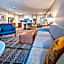 Staybridge Suites - Cedar Rapids North