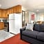 Ramada by Wyndham Oakland Downtown City Center