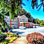 Cherokee Grand Hotel